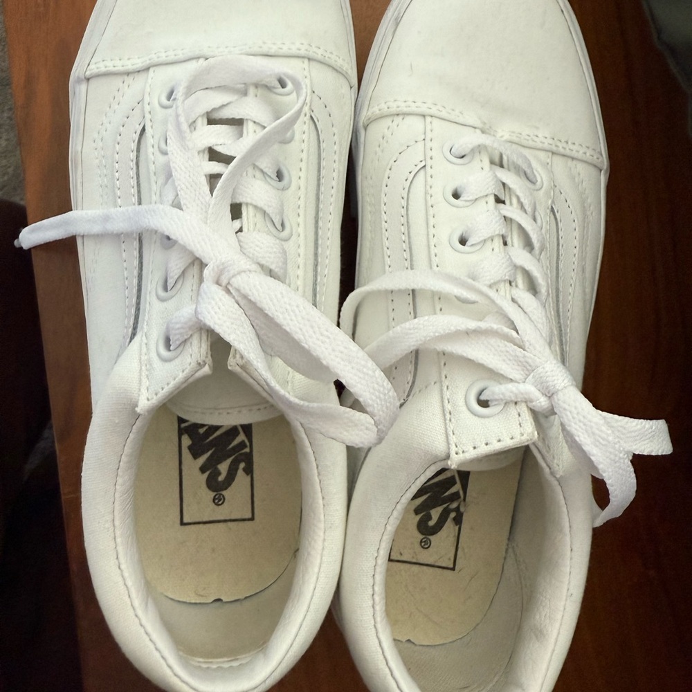 Vans Women's White Sneakers - Picture 2 of 6